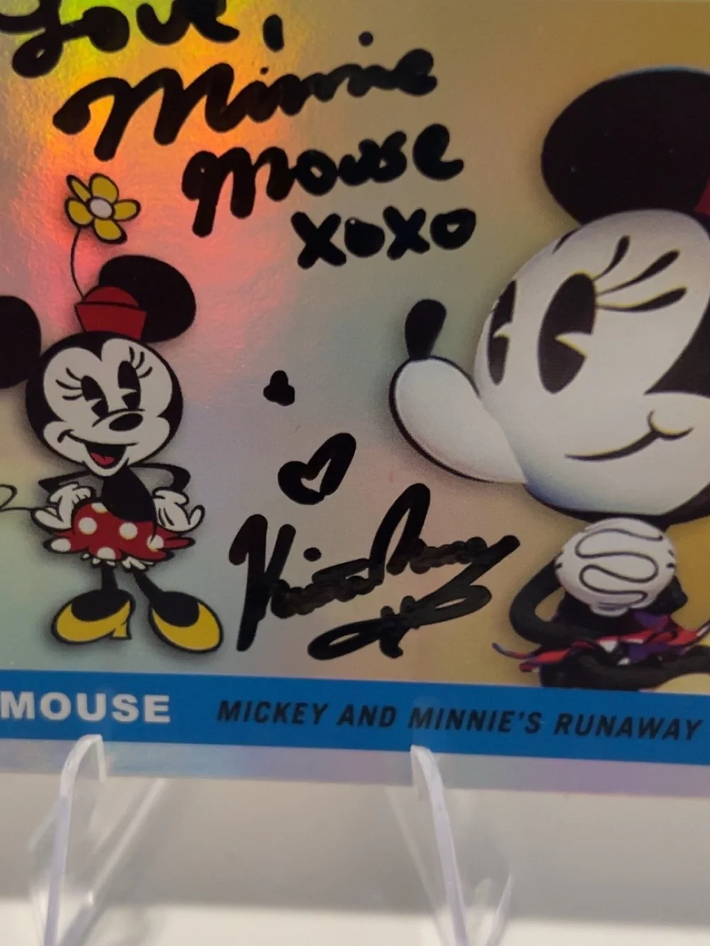 Disney Minnie Mouse Blue and Yellow Trading Card Back